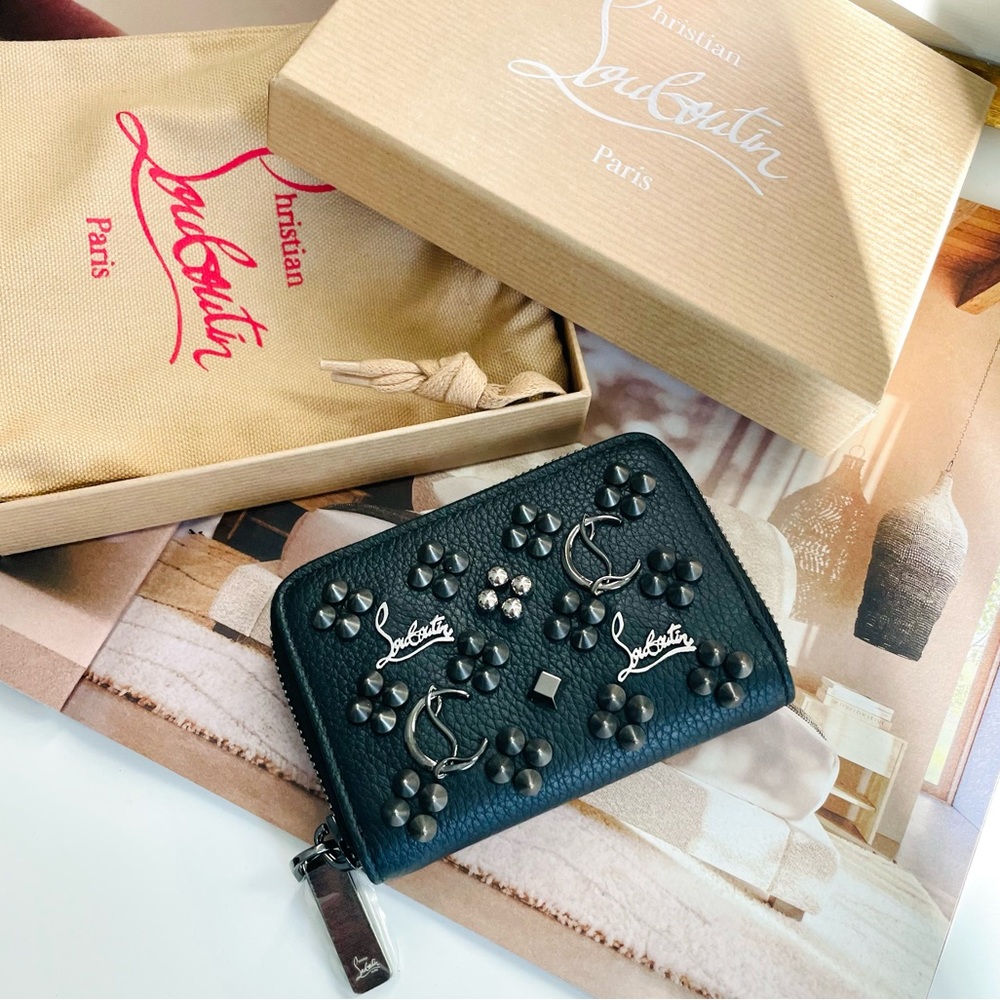 💖NEW💖 Christian Louboutin Panettone Zipper Coin Case Black‎ Studs Leather